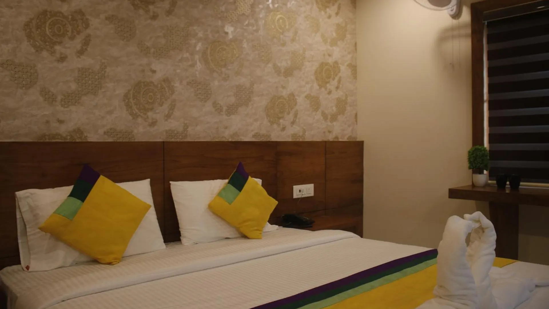 Hotel Fathima Palace Kozhikode