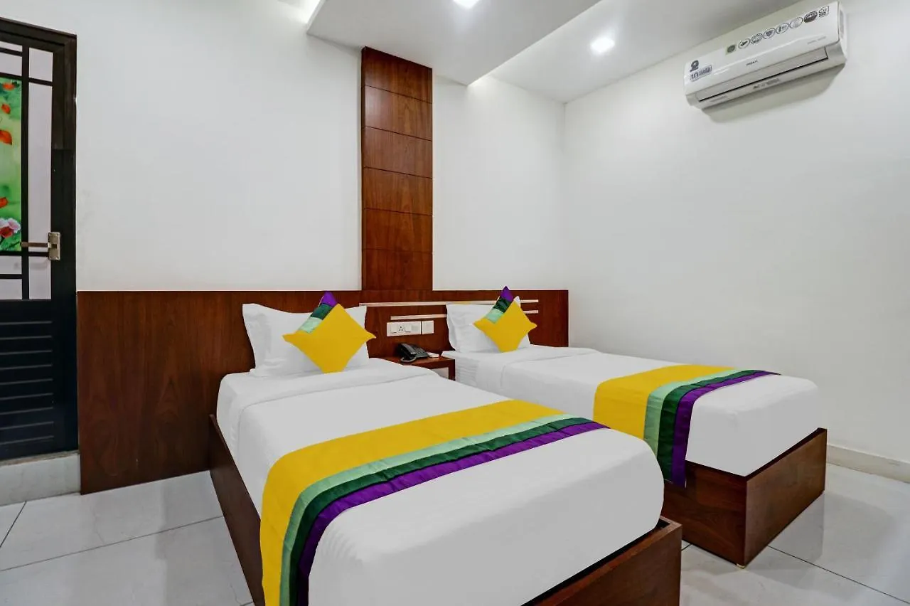 Hotel Fathima Palace Kozhikode