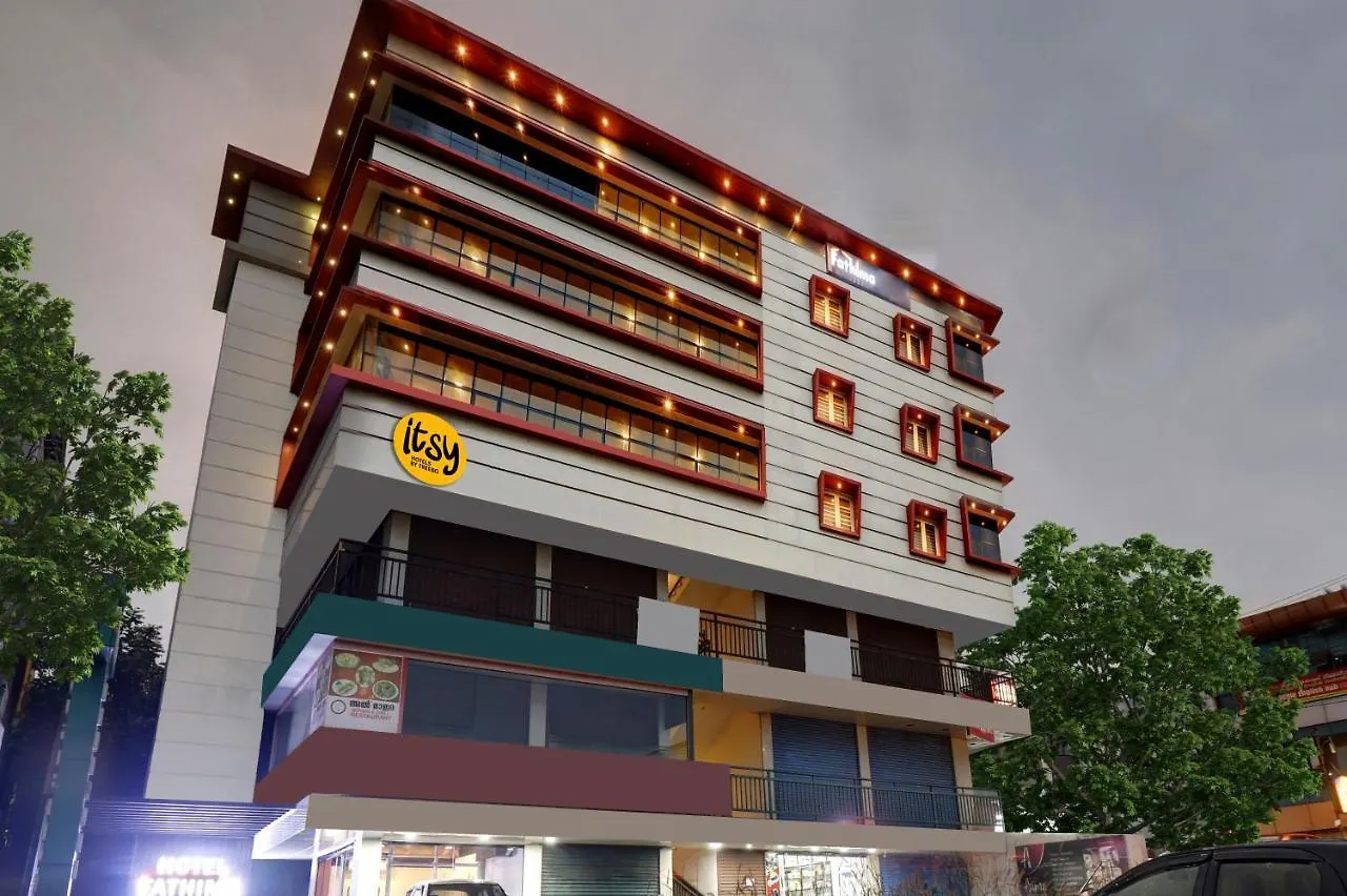 Hotel Fathima Palace Kozhikode