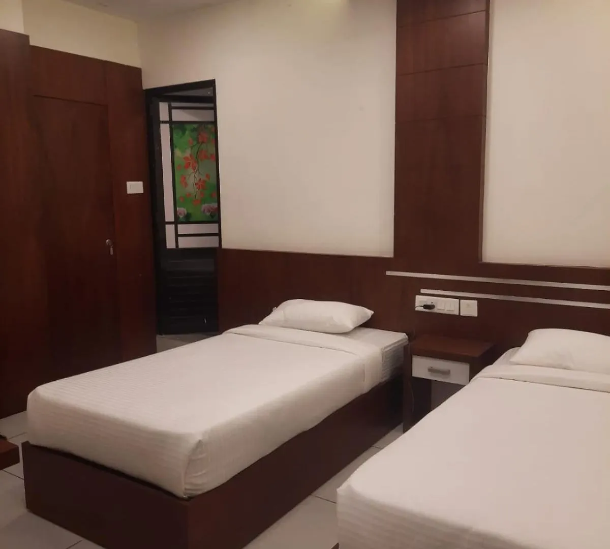 Hotel Fathima Palace Kozhikode